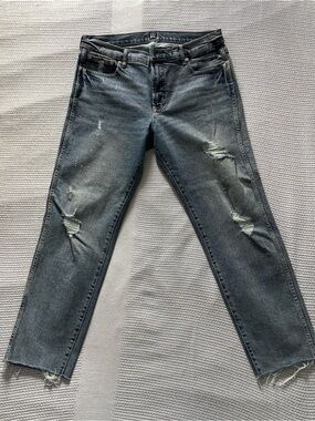 GAP Women’s Straight-Leg Distressed Jeans in Faded Blue